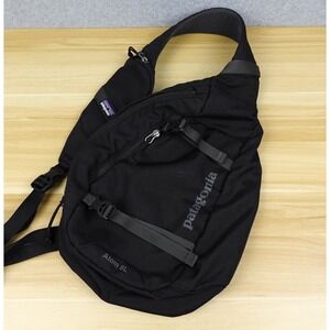Patagonia Atom 8L Sling Crossbody Bag Black Nylon Adjustable Hiking TacPac 13.5"